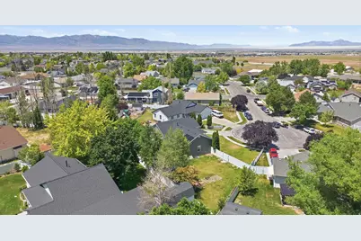 832 E Cedarview Cir N, Tooele, UT 84074 - Photo 66