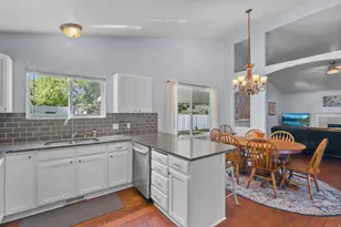 832 E Cedarview Cir N, Tooele, UT 84074 - Photo 10