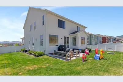 7102 W Kelsey Peak Ln #181, West Jordan, UT 84081 - Photo 36