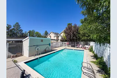 1325 4500 S #23, Holladay, UT 84117 - Photo 6