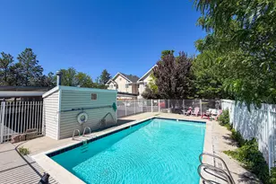 1325 4500 S, Holladay, UT 84117 - Photo 6