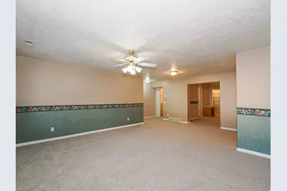 1325 4500 S #23, Holladay, UT 84117 - Photo 10