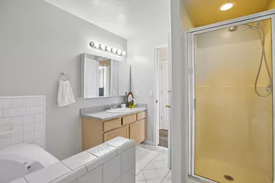 4827 S 1800 W #32, Roy, UT 84067 - Photo 36