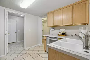 4827 S 1800 W, Roy, UT 84067 - Photo 30