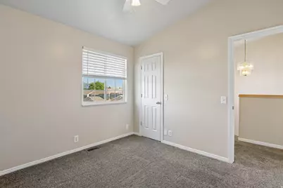 4827 S 1800 W #32, Roy, UT 84067 - Photo 34