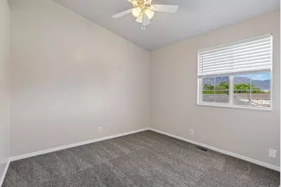 4827 S 1800 W #32, Roy, UT 84067 - Photo 14