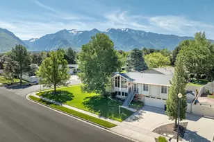 2088 Falcon Way, Sandy, UT 84093 - Photo 2