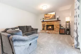 7931 S Norwood Rd, Cottonwood Heights, UT 84121 - Photo 10