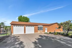 634 E 400 N, Orem, UT 84097 - Photo 2