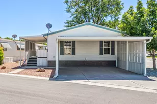296 E Vagabond Ave, Murray, UT 84107 - Photo 1