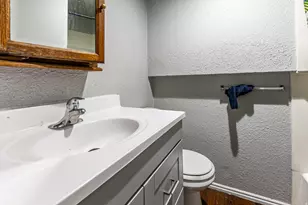 1446 N Mandalay Rd, Salt Lake City, UT 84116 - Photo 32