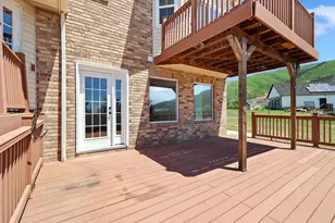 2190 E 3000 N, Layton, UT 84040 - Photo 38