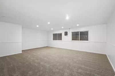 2190 E 3000 N, Layton, UT 84040 - Photo 34
