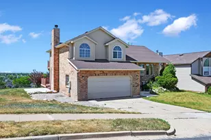 2190 E 3000 N, Layton, UT 84040 - Photo 2