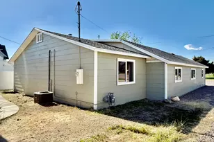 255 W Main St, Mount Pleasant, UT 84647 - Photo 34
