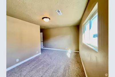 255 W Main St, Mount Pleasant, UT 84647 - Photo 22
