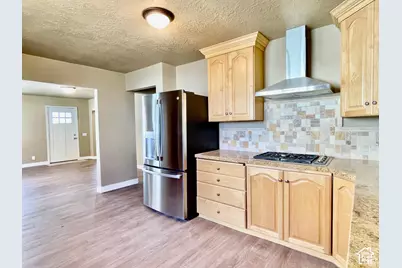 255 W Main St, Mount Pleasant, UT 84647 - Photo 4