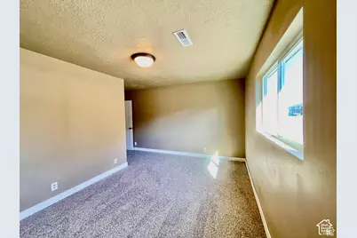 255 W Main St, Mount Pleasant, UT 84647 - Photo 22