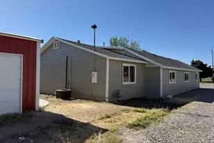 255 W Main St, Mount Pleasant, UT 84647 - Photo 32