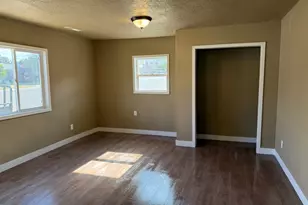 255 W Main St, Mount Pleasant, UT 84647 - Photo 8