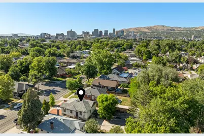 977 S 300 E, Salt Lake City, UT 84111 - Photo 2