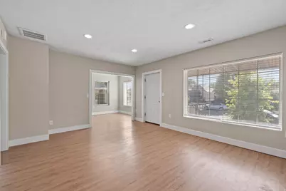 977 S 300 E, Salt Lake City, UT 84111 - Photo 4