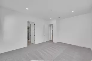 243 E Polaris Dr, Saratoga Springs, UT 84045 - Photo 6