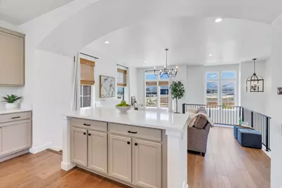 10937 S Lake Run Rd W, South Jordan, UT 84009 - Photo 4