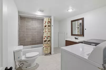 1016 N Monroe Blvd W, Ogden, UT 84404 - Photo 22