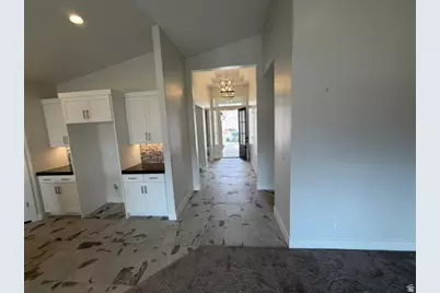 5949 S White Trails Dr E, Saint George, UT 84790 - Photo 6