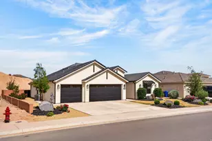 5949 S White Trails Dr E, Saint George, UT 84790 - Photo 2