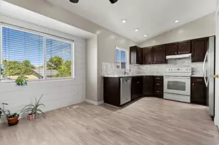 4062 W 5950 S, Roy, UT 84067 - Photo 8