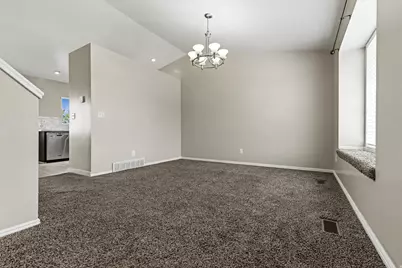 4062 W 5950 S, Roy, UT 84067 - Photo 4