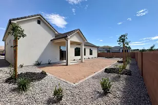 730 Taylor Crk Dr, Washington, UT 84780 - Photo 22
