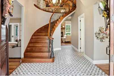 963 E Old English Rd, Draper, UT 84020 - Photo 8