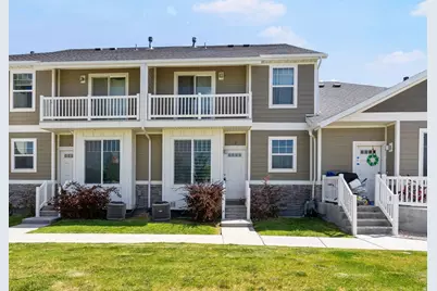 1754 E Skyline Dr #K2, Eagle Mountain, UT 84005 - Photo 2