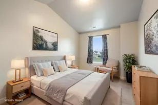 1754 E Skyline Dr, Eagle Mountain, UT 84005 - Photo 14