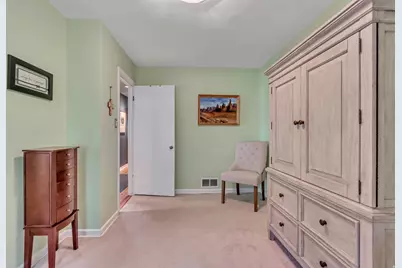 27 W Valley Dr, Murray, UT 84107 - Photo 16