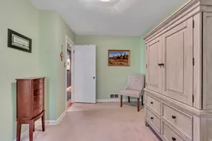 27 W Valley Dr, Murray, UT 84107 - Photo 16