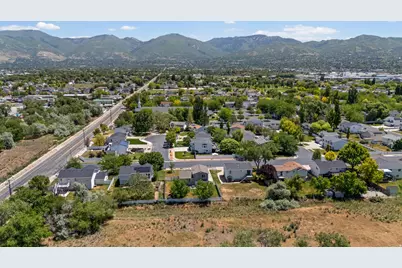 1528 S 1600 W, Woods Cross, UT 84087 - Photo 4