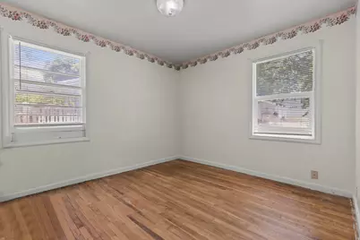 1571 E Lake St S, Ogden, UT 84401 - Photo 8