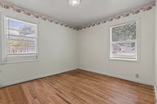 1571 E Lake St S, Ogden, UT 84401 - Photo 8
