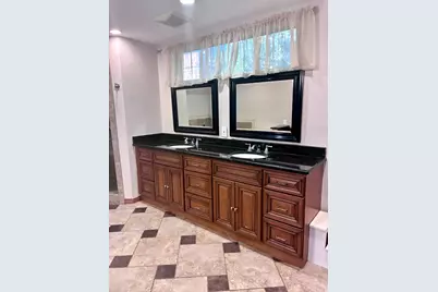 1903 E Ridge Hollow Dr, Bountiful, UT 84010 - Photo 12