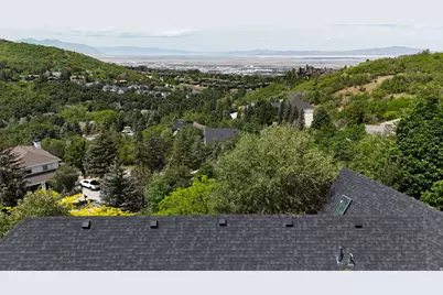 1903 E Ridge Hollow Dr, Bountiful, UT 84010 - Photo 6