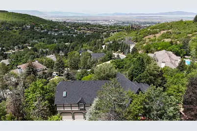 1903 E Ridge Hollow Dr, Bountiful, UT 84010 - Photo 1