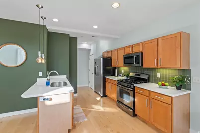 11308 S Spring Bluff Ln W, South Jordan, UT 84095 - Photo 8