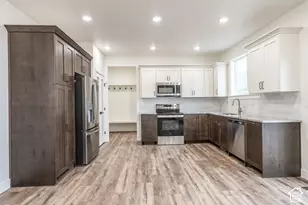 186 E 625 S, Hyde Park, UT 84318 - Photo 6