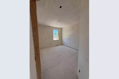 186 E 625 S, Hyde Park, UT 84318 - Photo 8