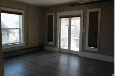 653 E 300 S, Salt Lake City, UT 84102 - Photo 10