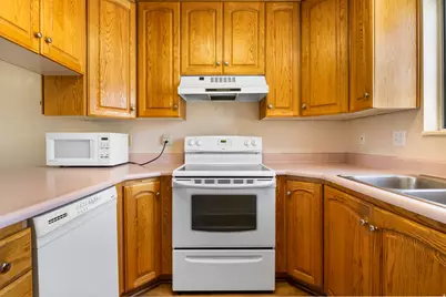 475 N 300 W #10, Provo, UT 84601 - Photo 20